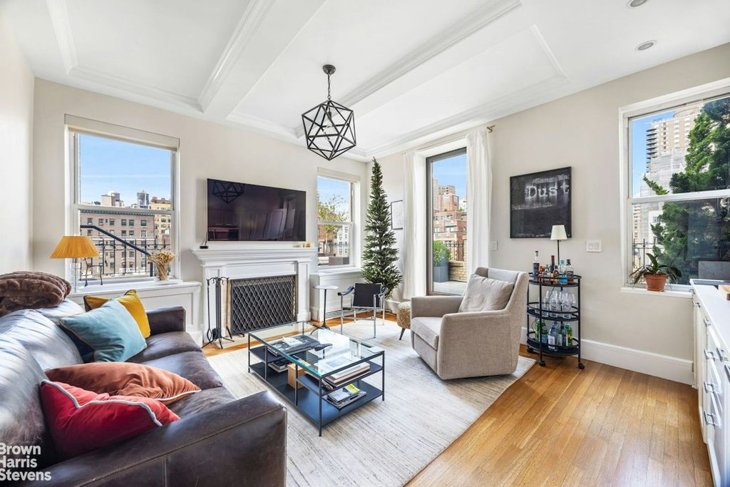 167 East 82nd Street, Unit PHC