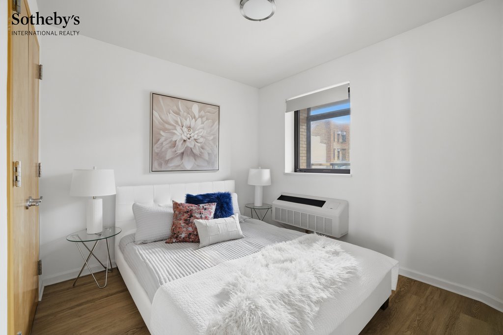 136 East Broadway, Unit 3A photo 6