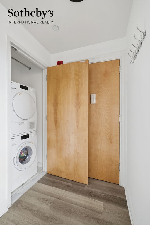 136 East Broadway, Unit 3A photo 9