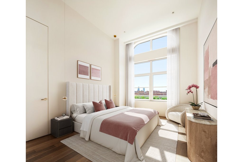 350 East 18th Street, Unit PHB photo 6