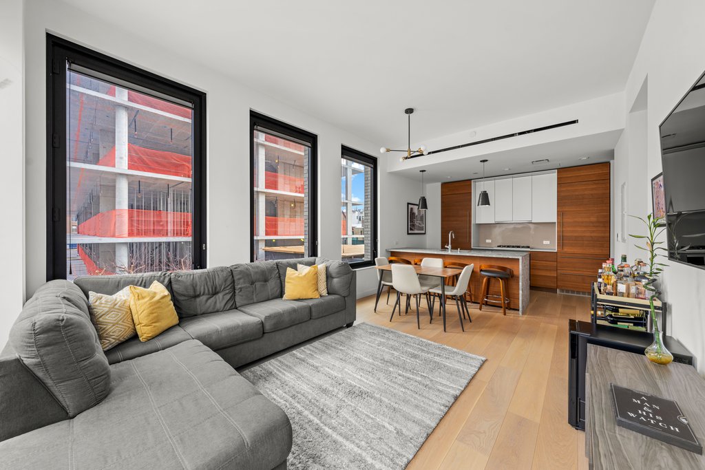 21-21 31st Street, Unit 2L photo 6