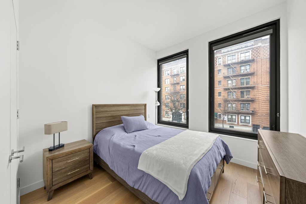 21-21 31st Street, Unit 2L photo 10