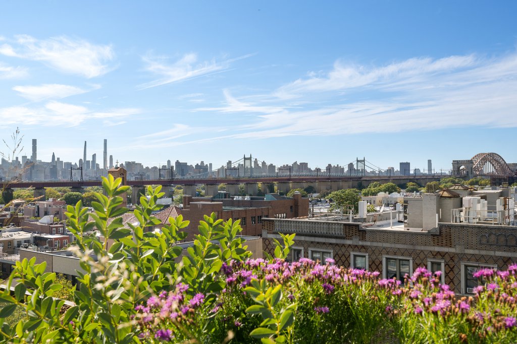 21-21 31st Street, Unit 2L photo 14