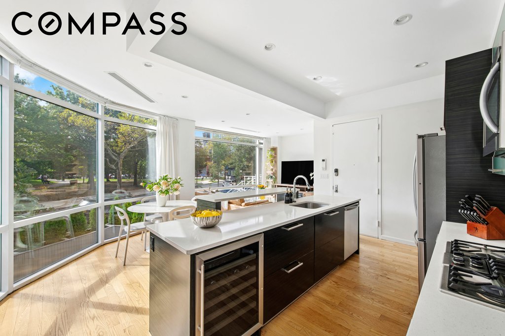 524 Manhattan Avenue, Unit 1B photo 5
