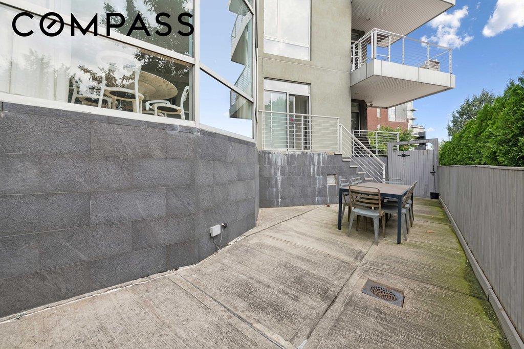 524 Manhattan Avenue, Unit 1B photo 13