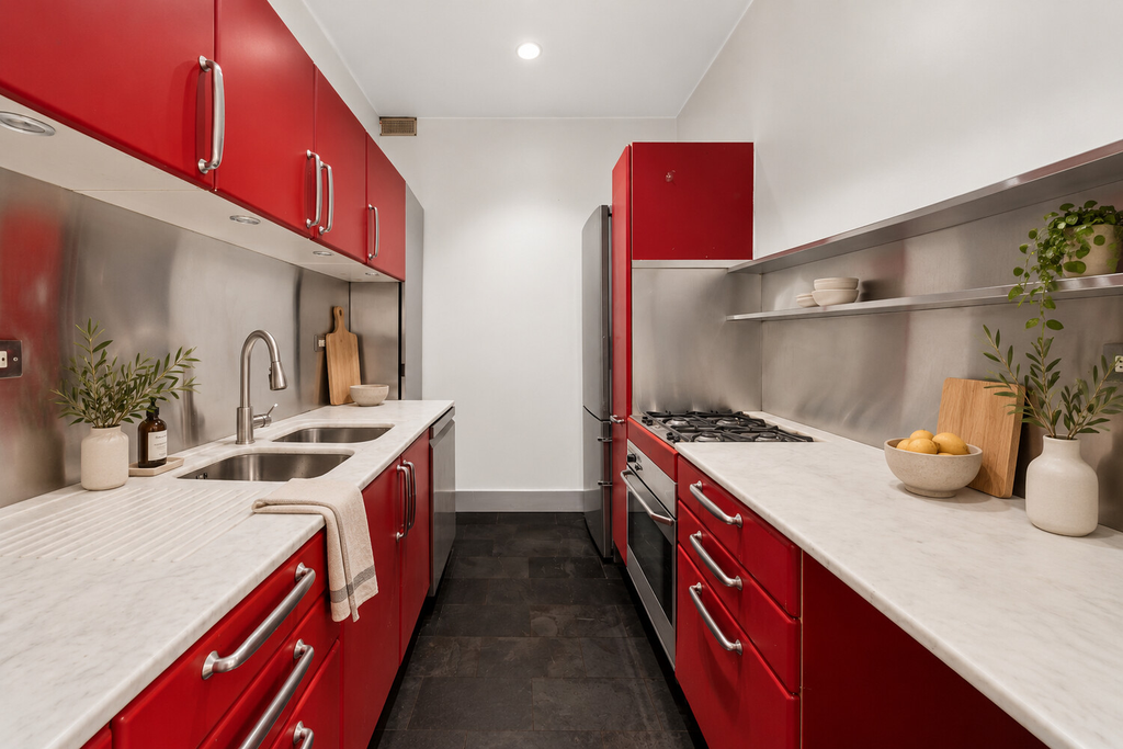 148 West 23rd Street, Unit 4D photo 4