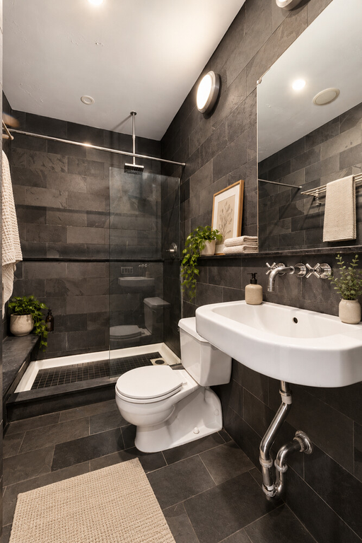 148 West 23rd Street, Unit 4D photo 5