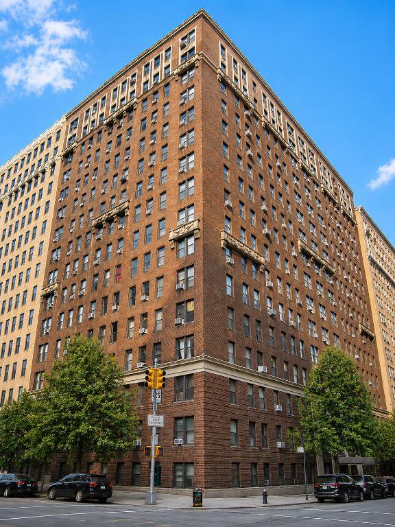 900 West End Avenue, Unit 8E photo 8