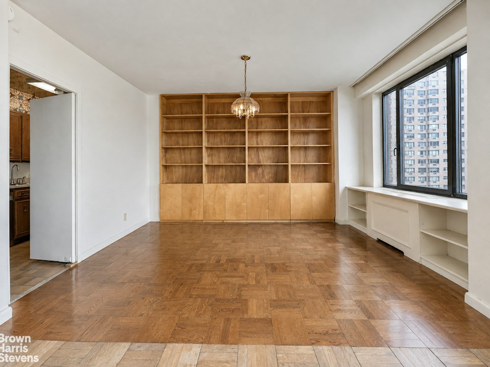60 Sutton Place South, Unit 9CS photo 7