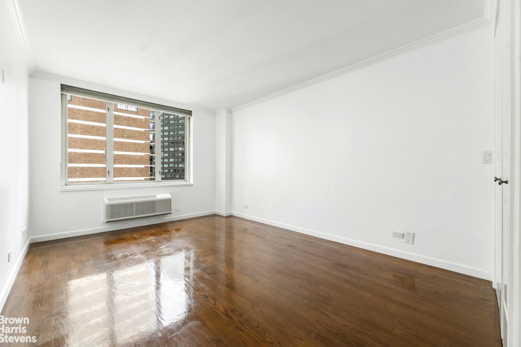130 West 67th Street, Unit 12C photo 9