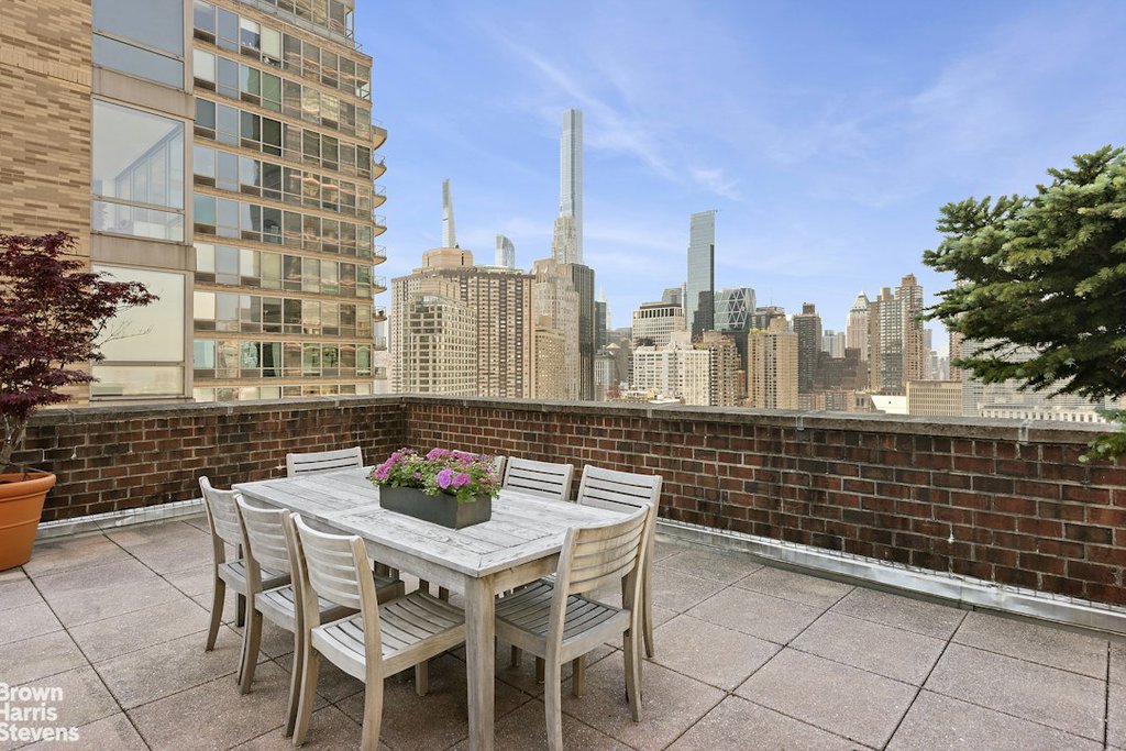 130 West 67th Street, Unit 12C photo 16