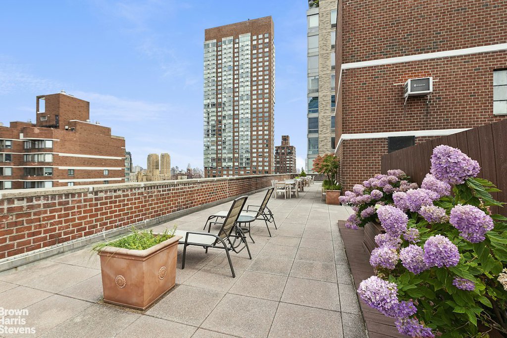 130 West 67th Street, Unit 12C photo 19