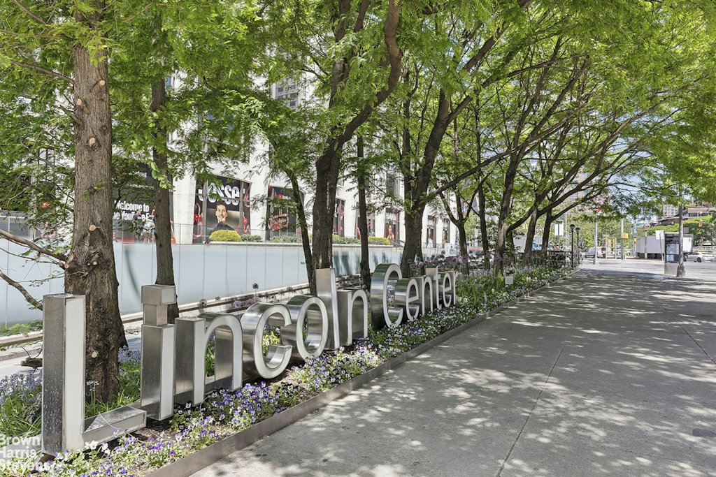 130 West 67th Street, Unit 12C photo 25