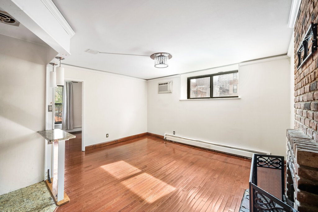 160 East 26th Street, Unit 2A photo 7