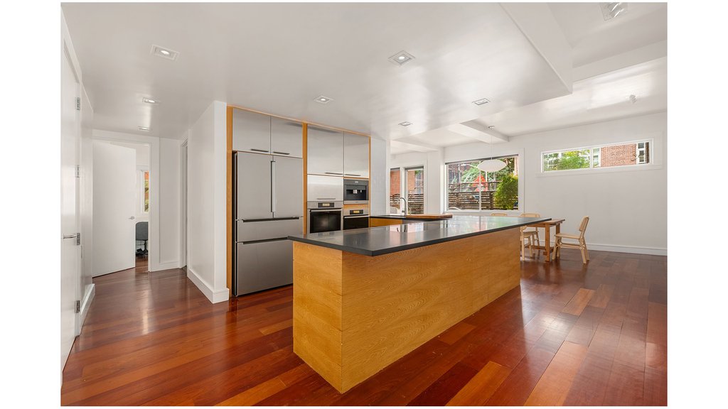 123 Baxter Street, Unit 2A photo 3