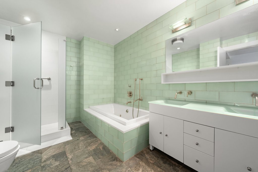 123 Baxter Street, Unit 2A photo 7
