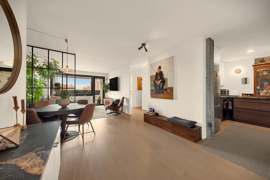 90 Gold Street, Unit 21F