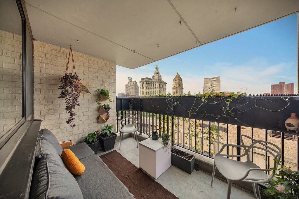 90 Gold Street, Unit 21F photo 5