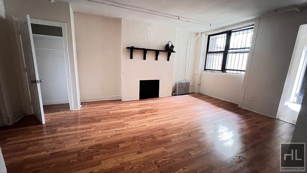 453 West 148th Street, Unit 1 photo 3