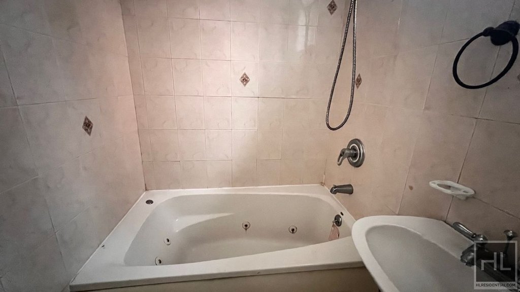 453 West 148th Street, Unit 1 photo 14