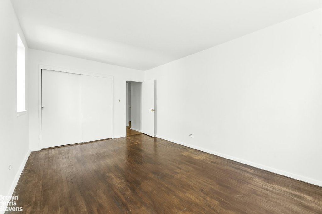 64 East 94th Street, Unit 4B photo 6