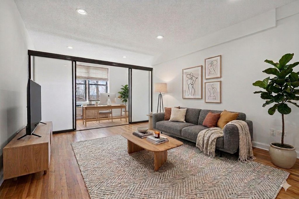 5235 Post Road, Unit 5A photo 6
