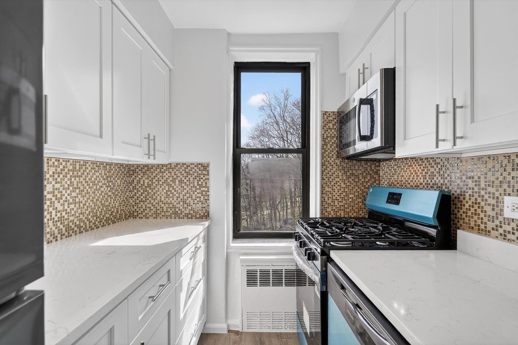 5235 Post Road, Unit 5A photo 10