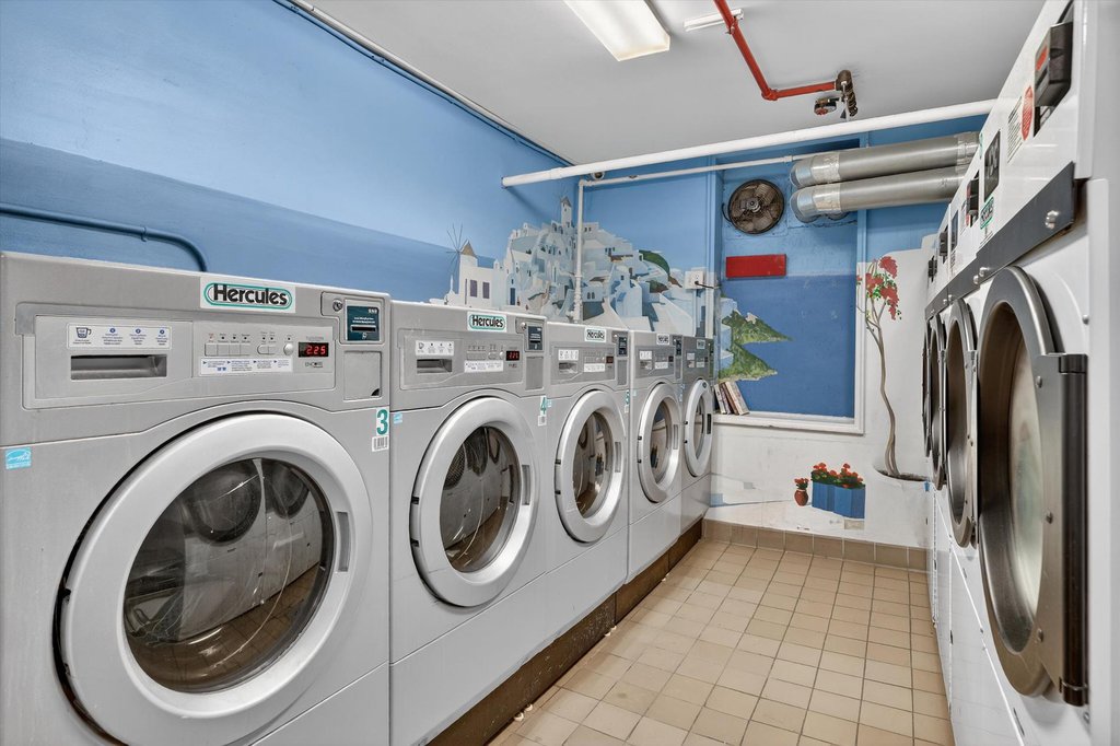 5235 Post Road, Unit 5A photo 16