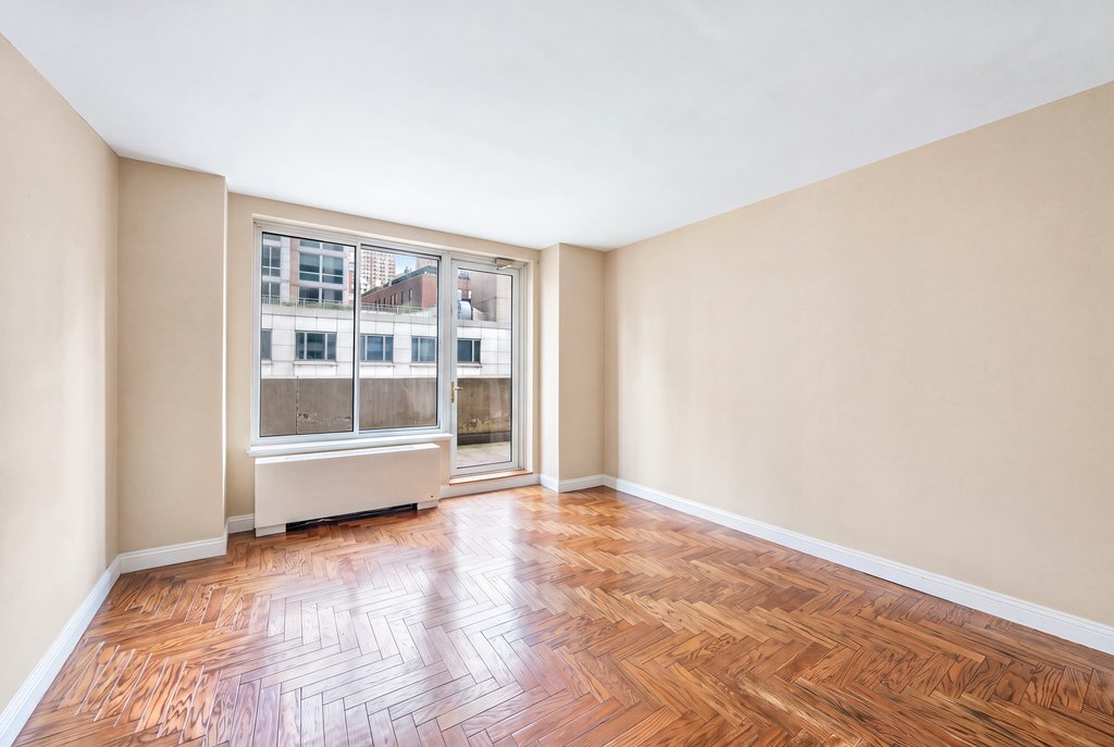 200 Riverside Boulevard, Unit 5D photo 14