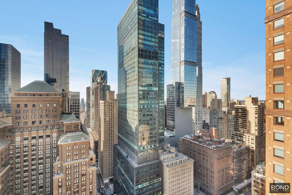 150 West 56th Street, Unit 3107