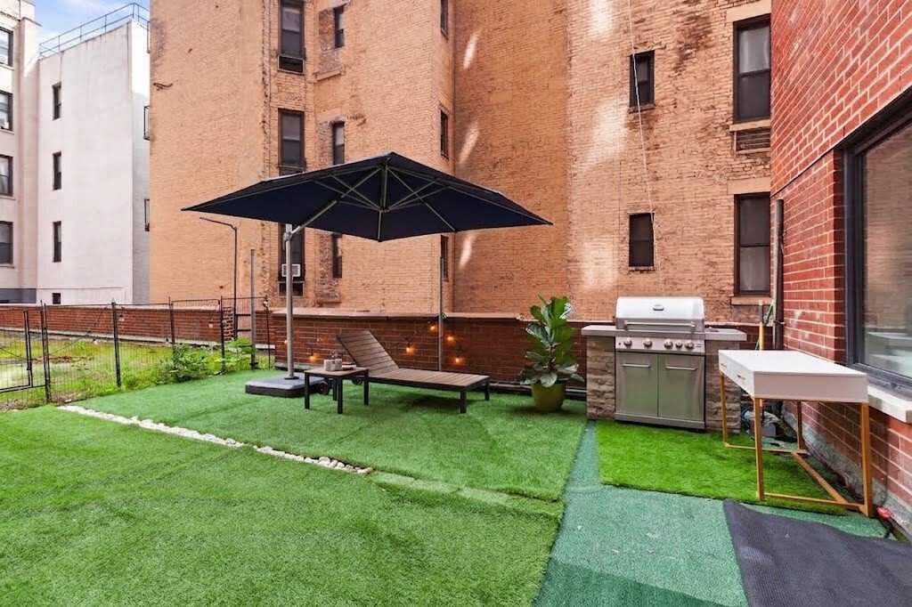 201 East 25th Street, Unit 2A photo 7