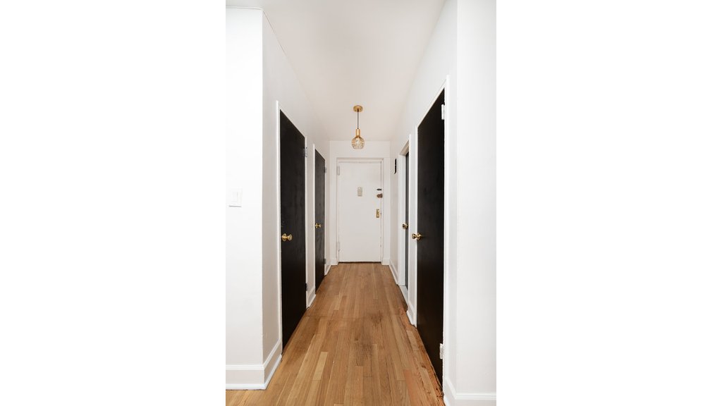 515 East 7th Street, Unit W6 photo 9