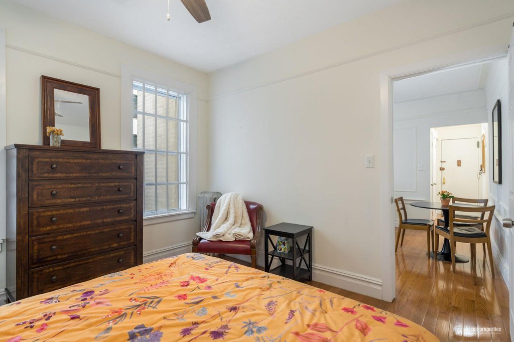 77 Eastern Parkway, Unit 2D photo 9