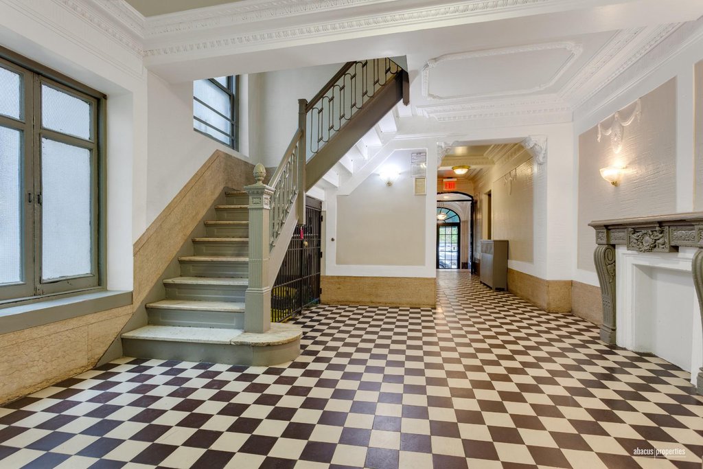 77 Eastern Parkway, Unit 2D photo 11