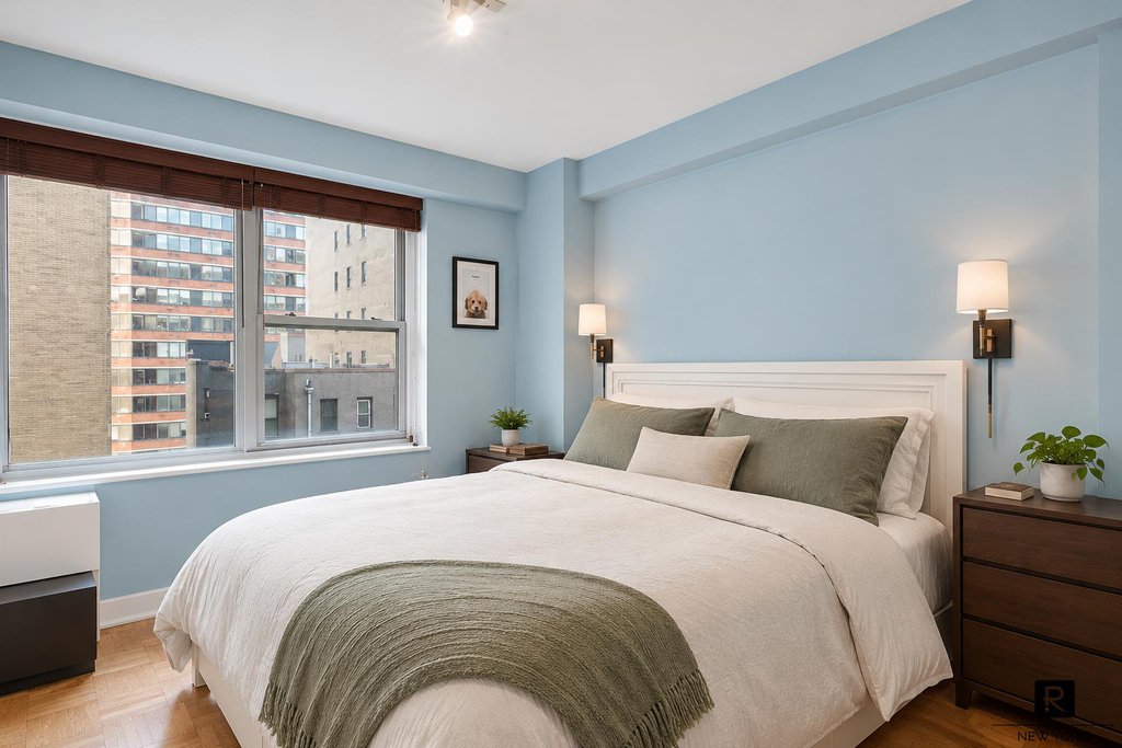 370 East 76th Street, Unit B707 photo 3