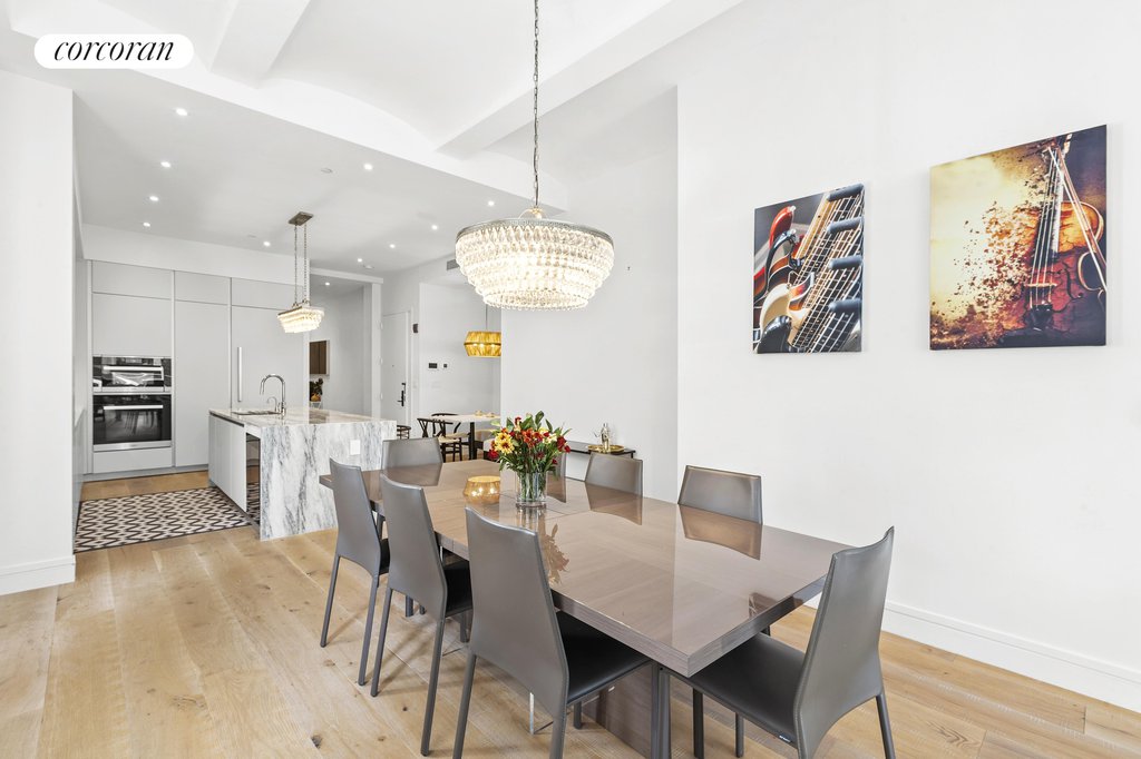 305 East 61st Street, Unit 602 photo 5