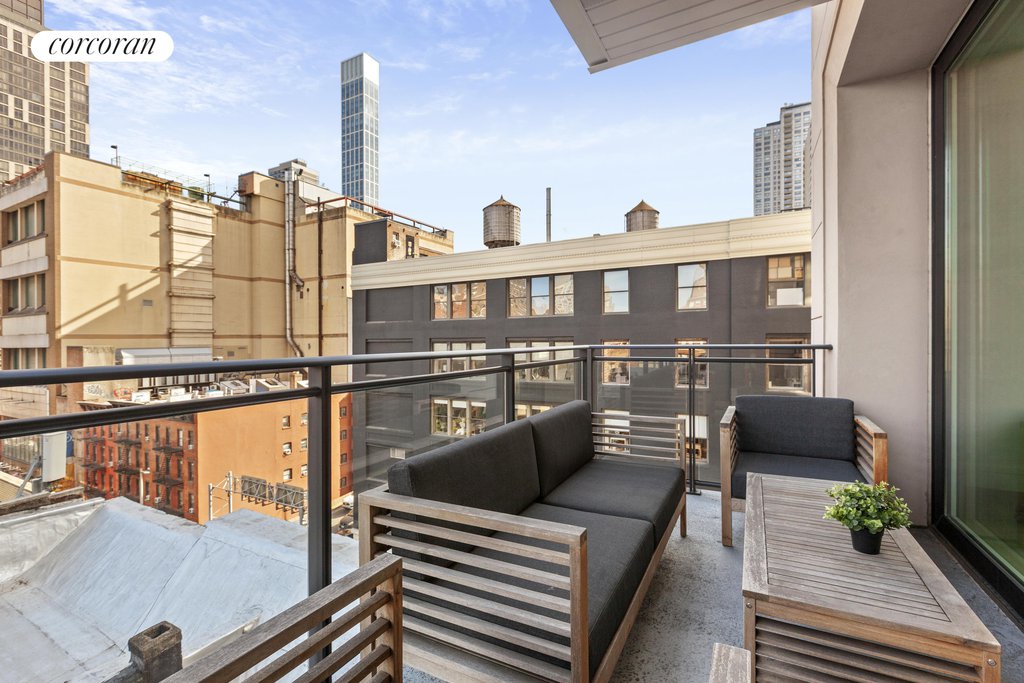 305 East 61st Street, Unit 602 photo 12