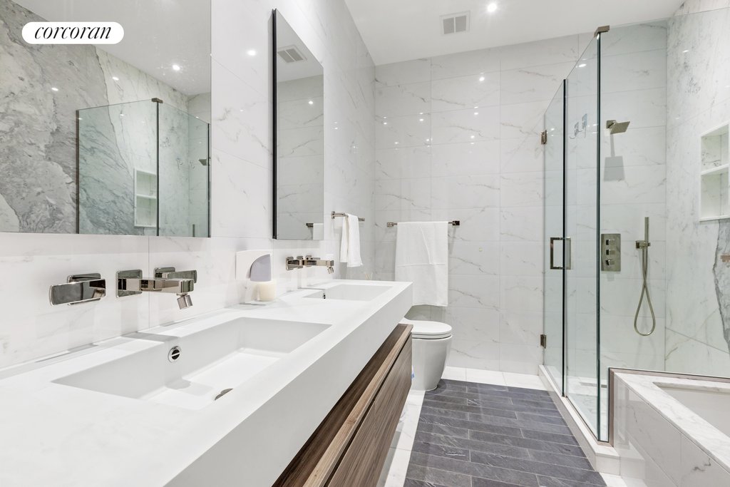305 East 61st Street, Unit 602 photo 14