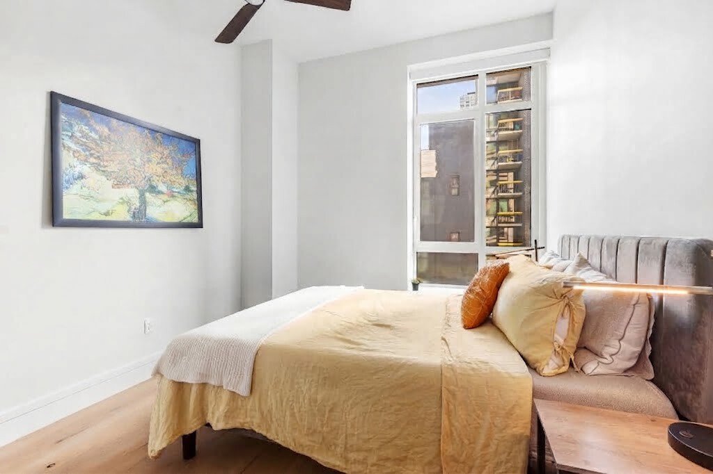 305 East 61st Street, Unit 602 photo 16