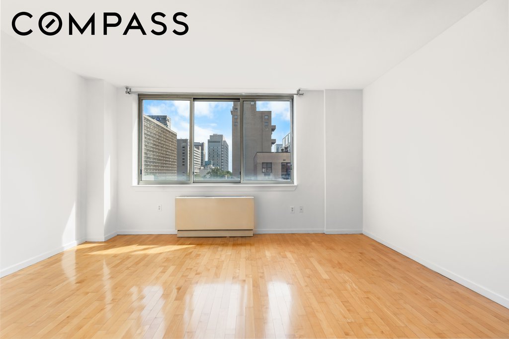 250 East 30th Street, Unit 6C photo 2