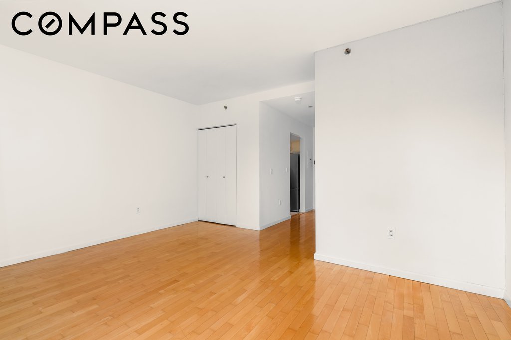 250 East 30th Street, Unit 6C photo 7