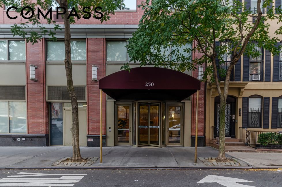 250 East 30th Street, Unit 6C photo 9