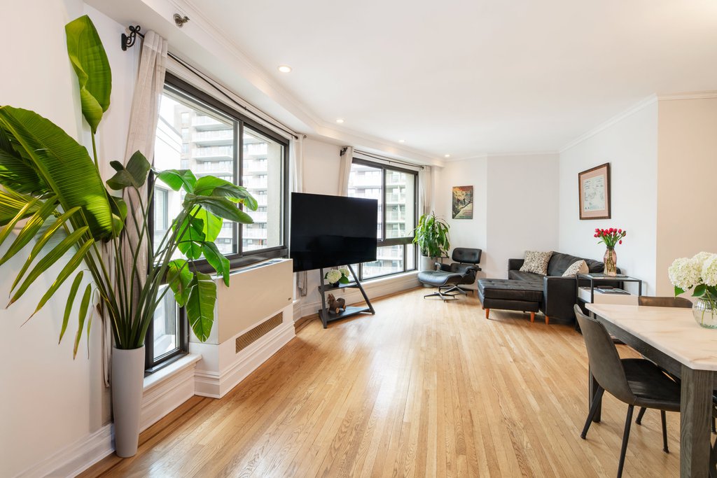203 West 90th Street, Unit PHE photo 2