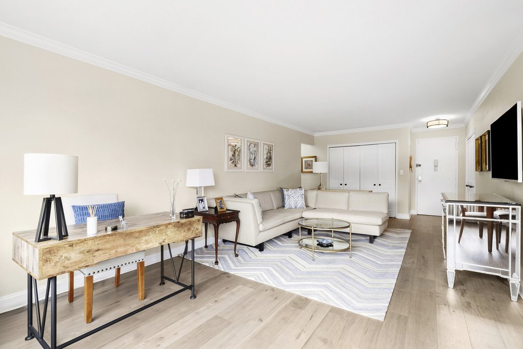 185 West End Avenue, Unit 26H photo 2