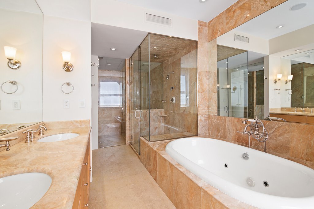 345 Greenwich Street, Unit 4B photo 4