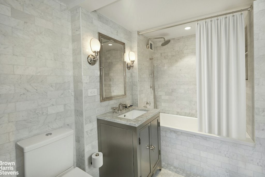 145 Nassau Street, Unit 2D photo 9