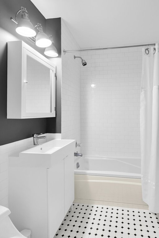 405 Greenwich Street, Unit PH photo 9
