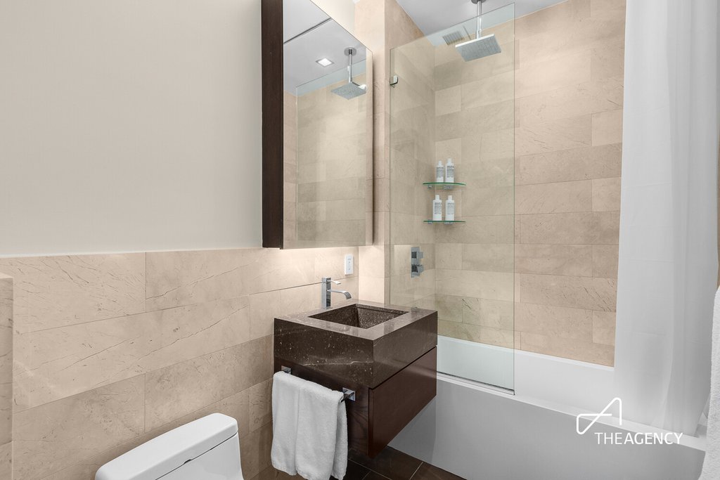 140 West 22nd Street, Unit 6B photo 3