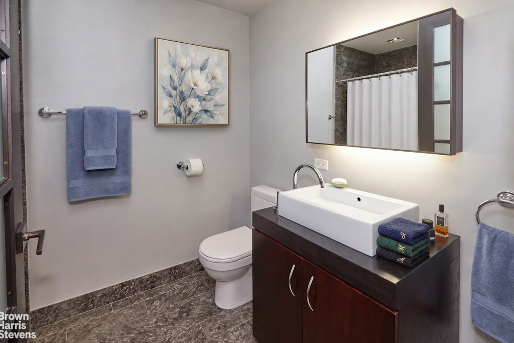20 Pine Street, Unit 1213 photo 9