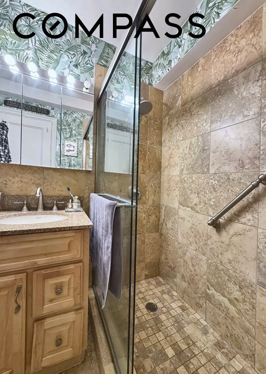 433 West 34th Street, Unit 4D photo 10